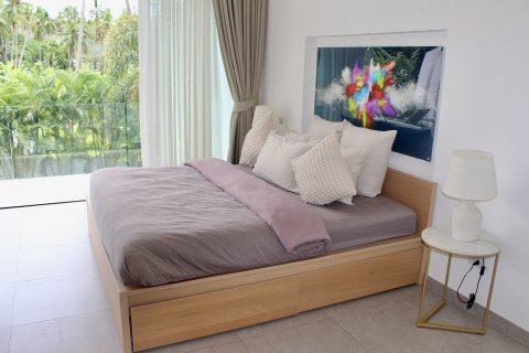 Chalet de 3 dormitorios en Ko Samui, Tailandia № 138441 - foto 14