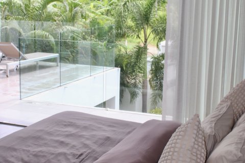 Chalet de 3 dormitorios en Ko Samui, Tailandia № 138441 - foto 15