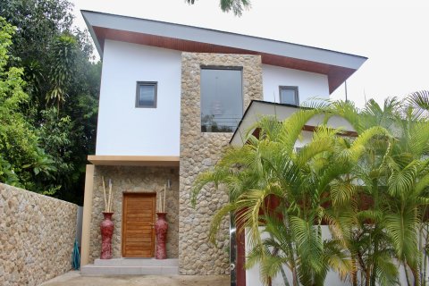 Chalet de 3 dormitorios en Ko Samui, Tailandia № 138441