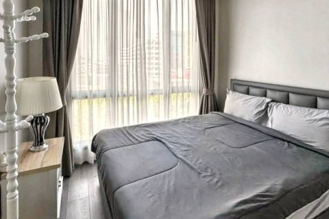 Condominio de 2 dormitorios en Chatuchak, Bangkok, Tailandia № 173039 - foto 6