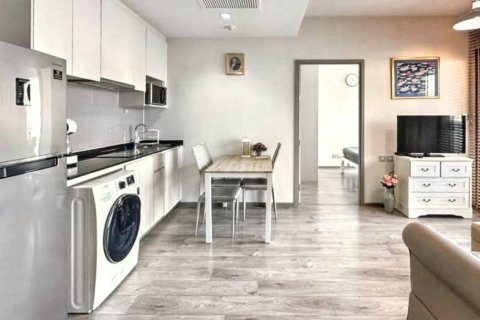 Condominio de 2 dormitorios en Chatuchak, Bangkok, Tailandia № 173039 - foto 8