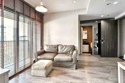 Condominio de 2 dormitorios en Chatuchak, Bangkok, Tailandia № 173039 - foto 2