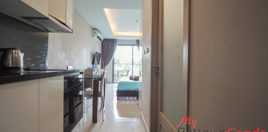 Estudio en el condominio en Pattaya, Tailandia № 205264