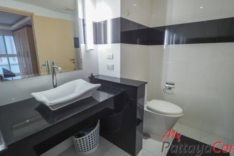 Condominio de 1 dormitorio en Pattaya, Tailandia № 205265 - foto 11