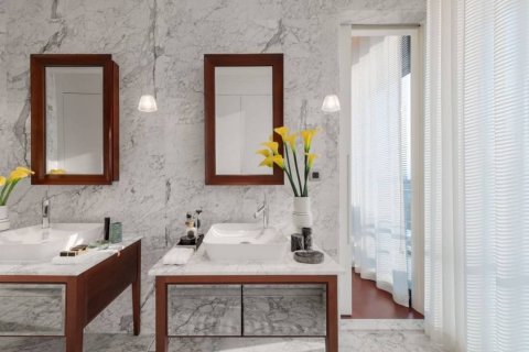 Condominio de 3 dormitorios en Watthana, Bangkok, Tailandia № 134098 - foto 8