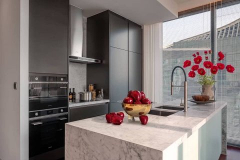 Condominio de 3 dormitorios en Watthana, Bangkok, Tailandia № 134098 - foto 3