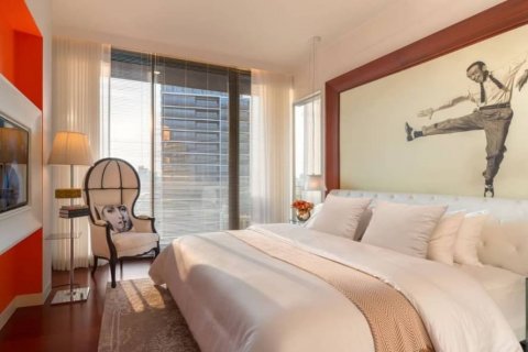 Condominio de 3 dormitorios en Watthana, Bangkok, Tailandia № 134098 - foto 4