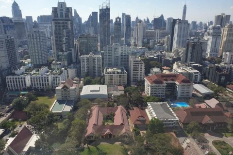 Condominio de 1 dormitorio en Khlong Toei, Bangkok, Tailandia № 134099 - foto 14