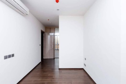Condominio de 3 dormitorios en Ratchathewi, Bangkok, Tailandia № 134094 - foto 4