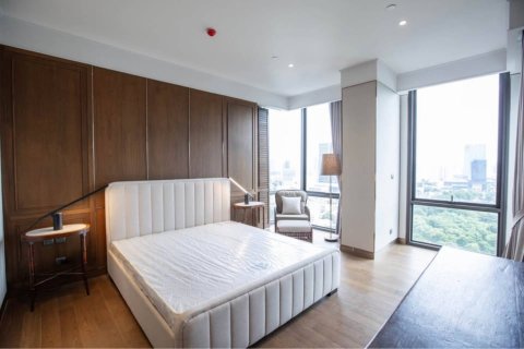 Ático de 3 dormitorios en Bangkok, Tailandia № 180533 - foto 10