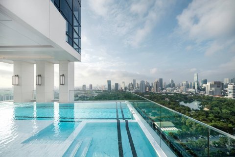 Ático de 3 dormitorios en Bangkok, Tailandia № 180533 - foto 28