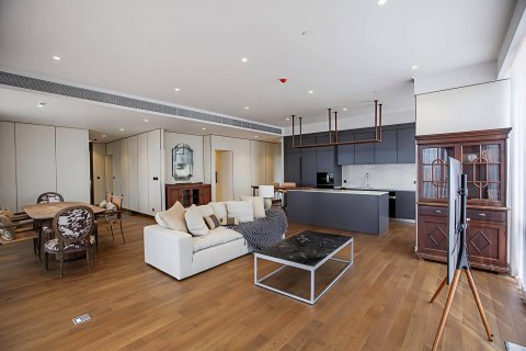 Ático de 3 dormitorios en Bangkok, Tailandia № 180533 - foto 3