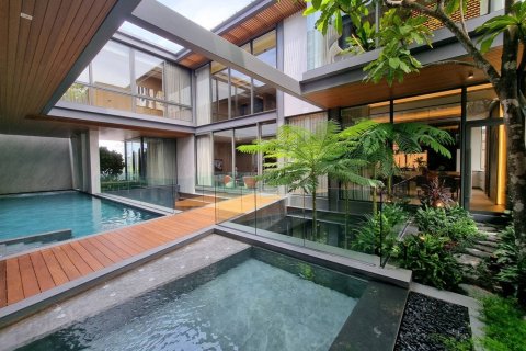 Casa de 5 dormitorios en Bangkok, Tailandia № 180528 - foto 15