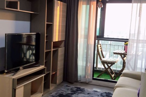 Condo in Samut Prakan, Thailand, 2 bedrooms  № 48128