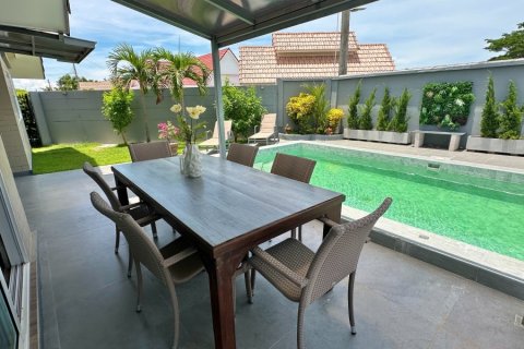 Chalet de 2 dormitorios en Hua Hin, Tailandia № 168344 - foto 5