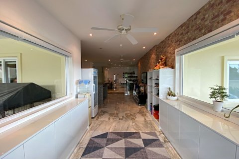 Chalet de 3 dormitorios en Hua Hin, Tailandia № 168342 - foto 9