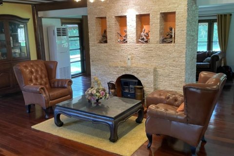 Casa de 3 dormitorios en Prachinburi, Tailandia № 180492 - foto 13
