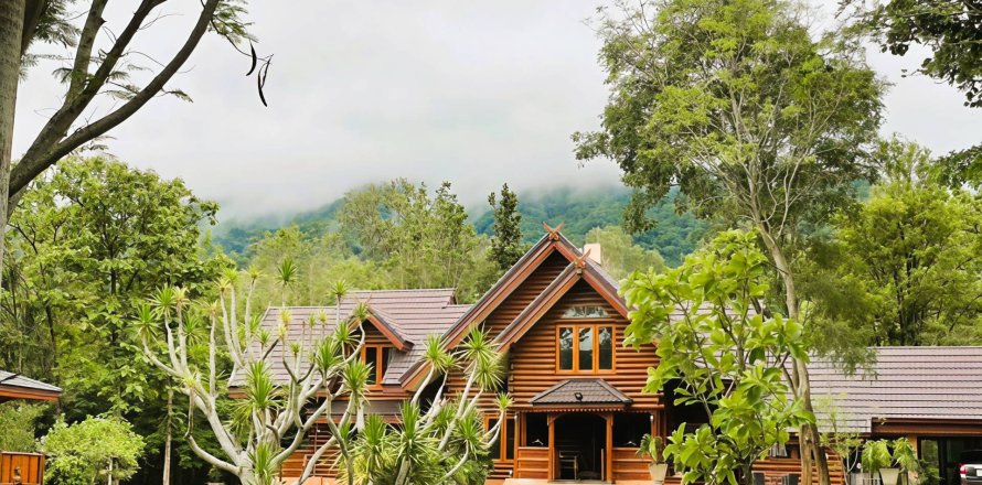 Casa de 3 dormitorios en Prachinburi, Tailandia № 180492