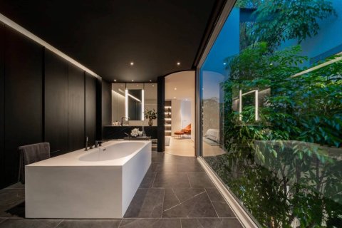 Casa de 4 dormitorios en Bangkok, Tailandia № 180496 - foto 12
