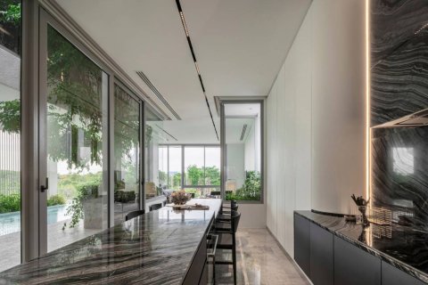 Casa de 4 dormitorios en Bangkok, Tailandia № 180496 - foto 7