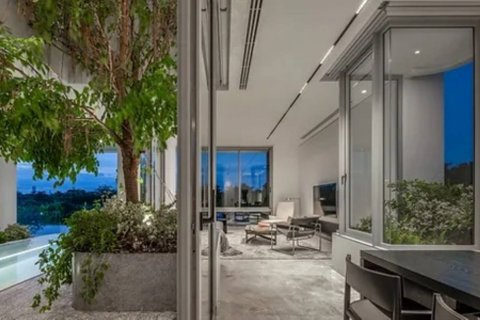 Casa de 4 dormitorios en Bangkok, Tailandia № 180496 - foto 24
