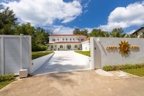 Casa de 6 dormitorios en Phang Nga, Tailandia № 180494 - foto 9