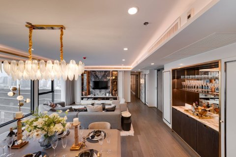 Ático de 3 dormitorios en Bangkok, Tailandia № 180493 - foto 8