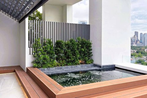 Ático de 3 dormitorios en Bangkok, Tailandia № 180495 - foto 8