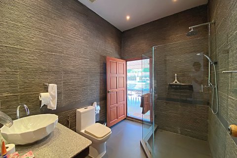 Villa in Hua Hin, Thailand 4 Schlafzimmer № 168291 - Foto 22