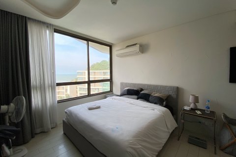 Ático de 3 dormitorios en Hua Hin, Tailandia № 168294 - foto 15