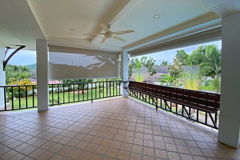 Chalet de 4 dormitorios en Hua Hin, Tailandia № 168327 - foto 29