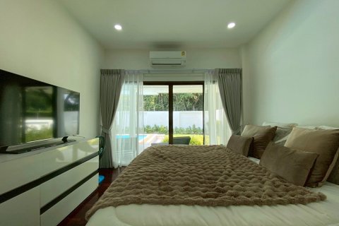 Chalet de 3 dormitorios en Hua Hin, Tailandia № 168293 - foto 18