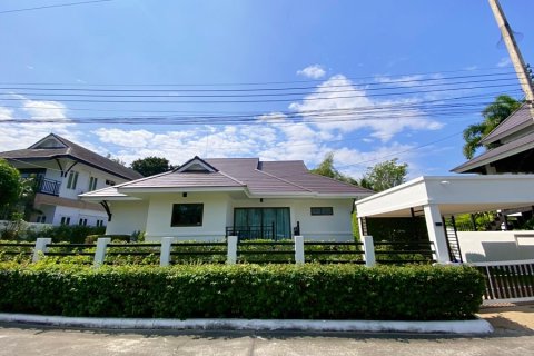 Chalet de 3 dormitorios en Hua Hin, Tailandia № 168293 - foto 27