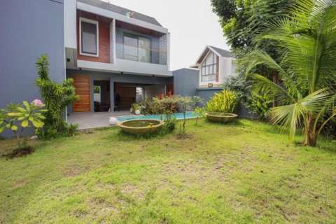 Chalet de 3 dormitorios en Pattaya, Tailandia № 114122