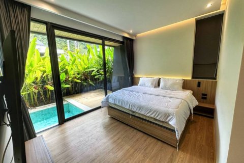 Chalet de 3 dormitorios en Phuket, Tailandia № 114124 - foto 10