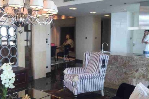 Condominio de 2 dormitorios en Thonburi, Bangkok, Tailandia № 183108