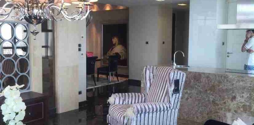 Condominio de 2 dormitorios en Thonburi, Bangkok, Tailandia № 183108