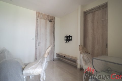 Condominio de 1 dormitorio en Bang Lamung, Tailandia № 32158 - foto 9
