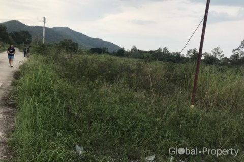 Terreno en Pattaya, Tailandia № 43083 - foto 3