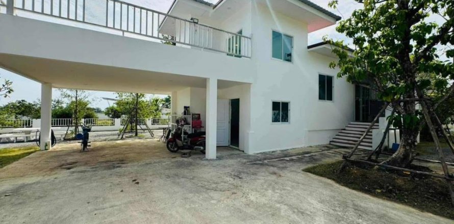 Chalet de 4 dormitorios en Hua Hin, Tailandia № 152348