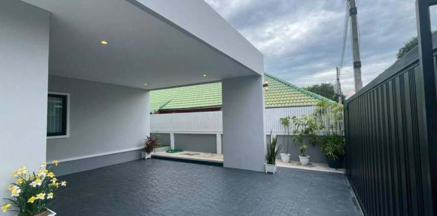 Chalet de 3 dormitorios en Pattaya, Tailandia № 152347