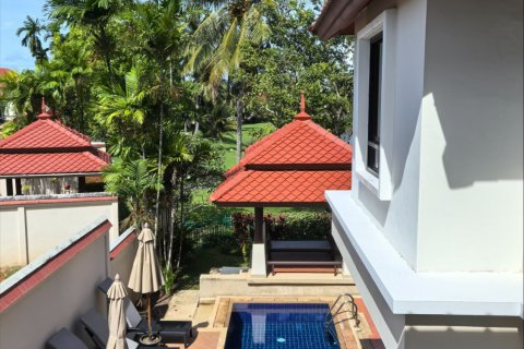 Casa de 3 dormitorios en Bang Tao, Tailandia № 174022 - foto 20