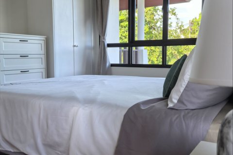 Casa de 3 dormitorios en Bang Tao, Tailandia № 174022 - foto 18