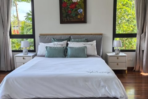 Casa de 3 dormitorios en Bang Tao, Tailandia № 174022 - foto 19