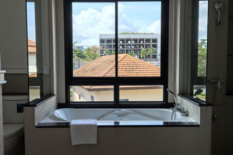 Casa de 3 dormitorios en Bang Tao, Tailandia № 174022 - foto 14