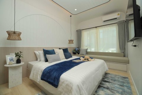 Condo on Nai Yang, Thailand, 1 bedroom № 174024 - photo 9