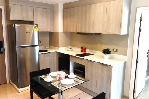 Condominio de 2 dormitorios en Bangkok, Tailandia № 66604 - foto 3