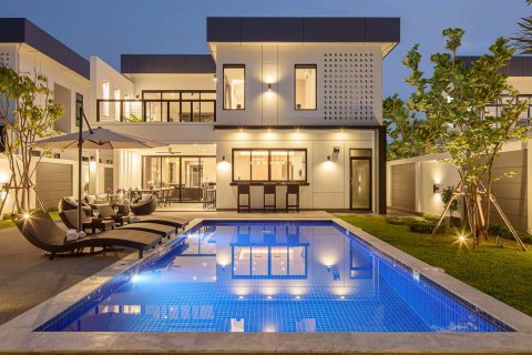 Villa in Chiang Mai, Thailand 4 Schlafzimmer № 174076 - Foto 29