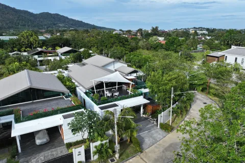 Chalet de 4 dormitorios en Phuket, Tailandia № 174075 - foto 11