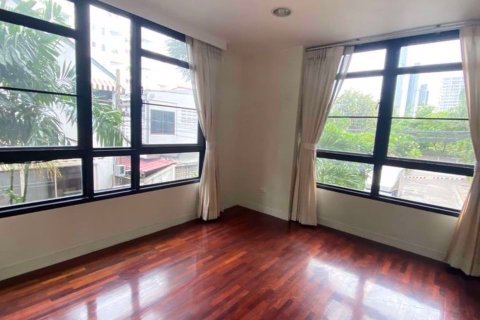 Condominio de 3 dormitorios en Watthana, Bangkok, Tailandia № 47459 - foto 9